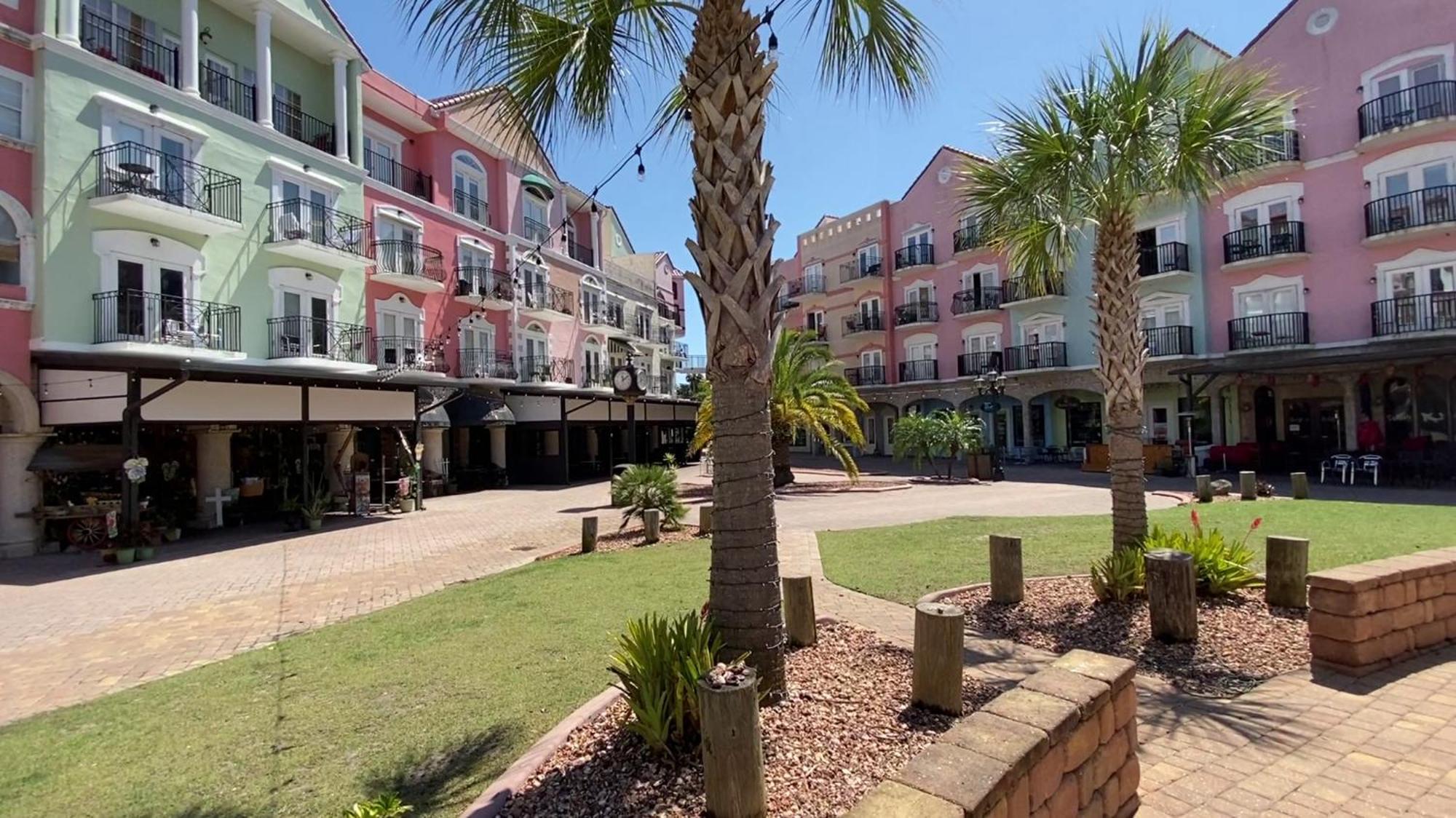 Couples Getaway - Sweet Retreat - European Village Best Location Palm Coast Bagian luar foto